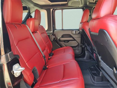 Certified 2024 Jeep Wrangler Unlimited Rubicon 392 image 13