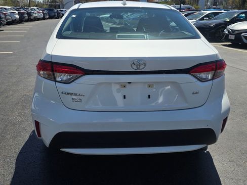 Used 2020 Toyota Corolla LE FWD image 7