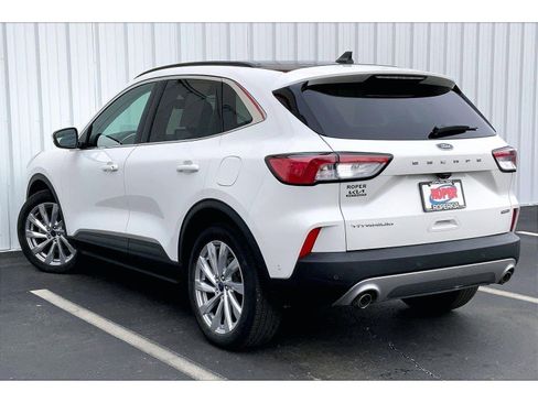 Used 2022 Ford Escape Titanium w/ Titanium Elite Package image 10