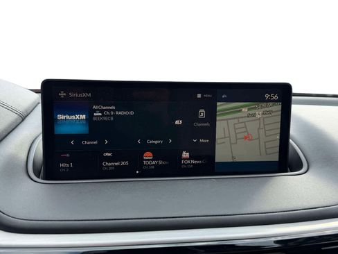 Used 2023 Acura MDX SH-AWD w/ Technology Package image 24