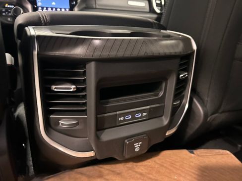 New 2026 RAM 1500 Big Horn AWD/4WD image 31
