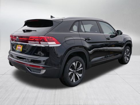 New 2026 Volkswagen Atlas Cross Sport SE image 3