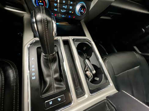 Used 2018 Ford F150 Lariat w/ Equipment Group 502A Luxury RWD image 25