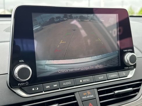 Used 2022 Nissan Altima 2.5 SL FWD image 29