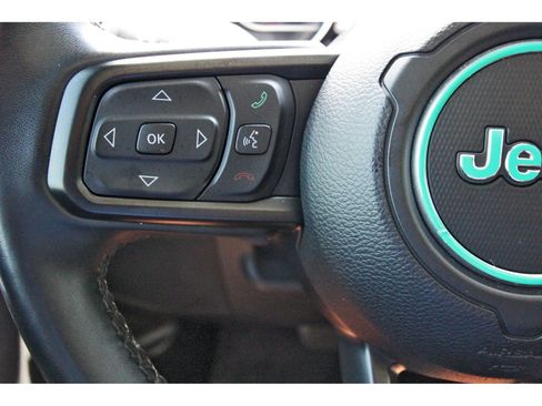 Used 2022 Jeep Wrangler Unlimited Sport AWD/4WD image 19
