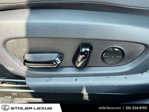Used 2024 Lexus ES 350 w/ Premium Package FWD image 16