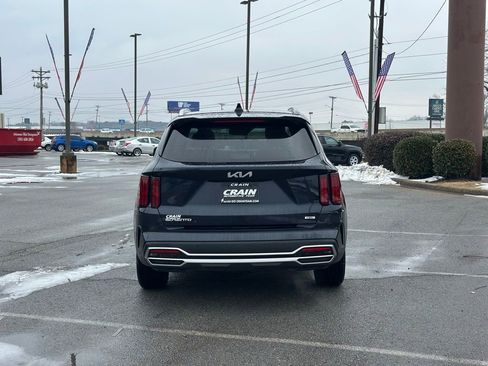 Used 2023 Kia Sorento SX Prestige w/ Panoramic Sunroof Package image 6