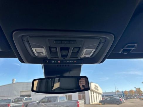 Certified 2025 Chevrolet Silverado 1500 ZR2 image 20