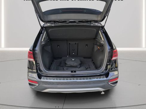 Used 2023 Volkswagen Taos SE FWD image 10