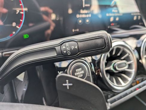 Used 2023 Mercedes-Benz GLA 250 w/ Premium Package image 22