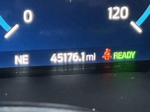 Used 2023 Ford F150 Lariat w/ Equipment Group 502A High image 10