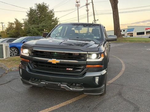 Used 2019 Chevrolet Silverado 1500 LT w/ All Star Edition image 17