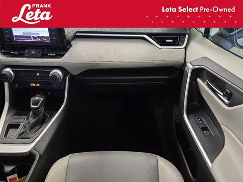 Used 2019 Toyota RAV4 XLE Premium FWD image 19
