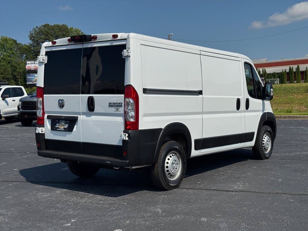 Used 2025 RAM ProMaster 2500 w/ U-Haul Equipment Group FWD image 3