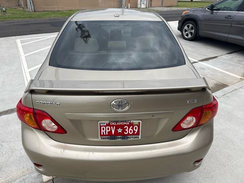 Used 2010 Toyota Corolla FWD image 11
