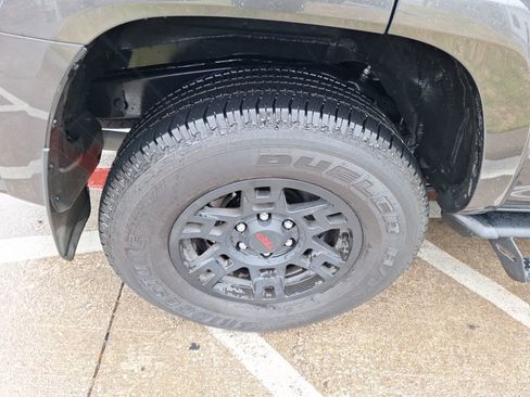 Used 2023 Toyota 4Runner SR5 image 11