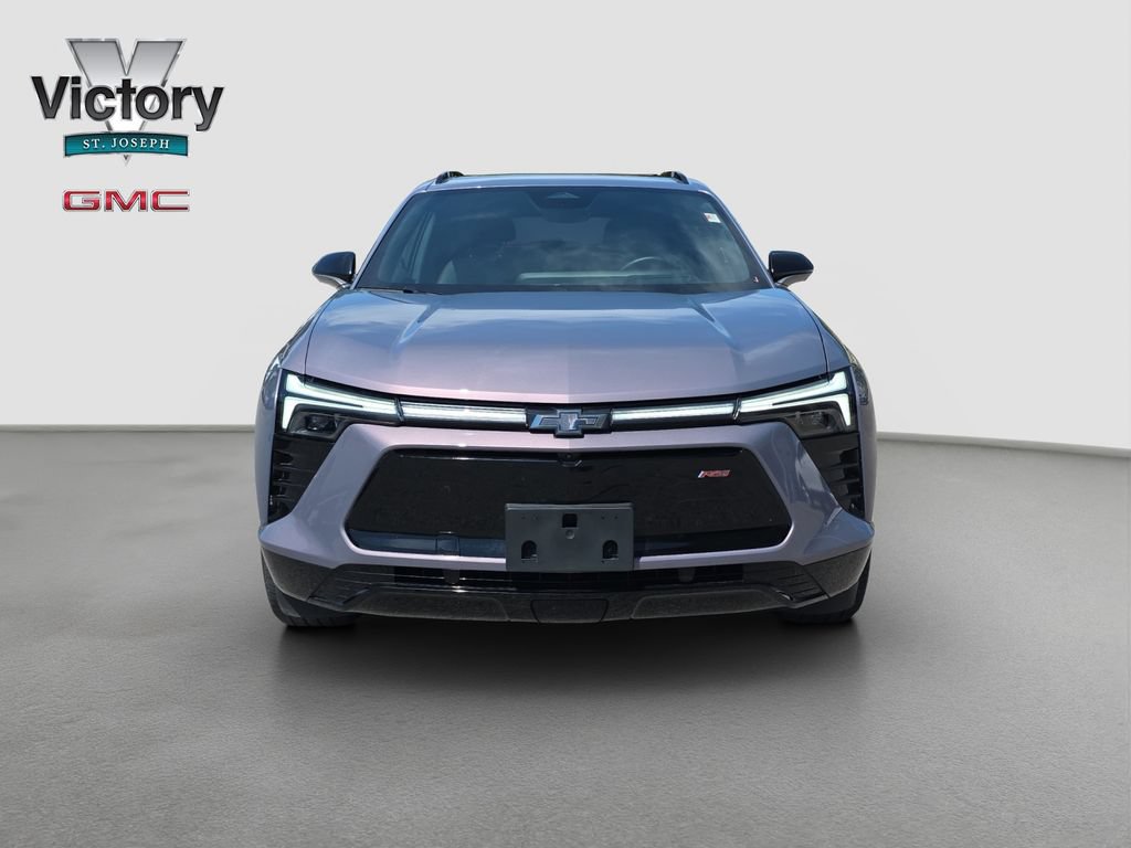 Used 2024 Chevrolet Blazer EV RS AWD/4WD image 2