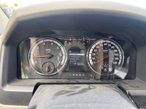 Used 2010 Dodge Ram 1500 Truck SLT w/ Big Horn Regional Pkg image 14