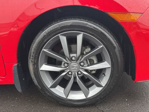 Used 2019 Honda Civic EX-L image 9