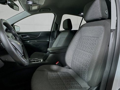 Used 2024 Chevrolet Equinox LT image 11
