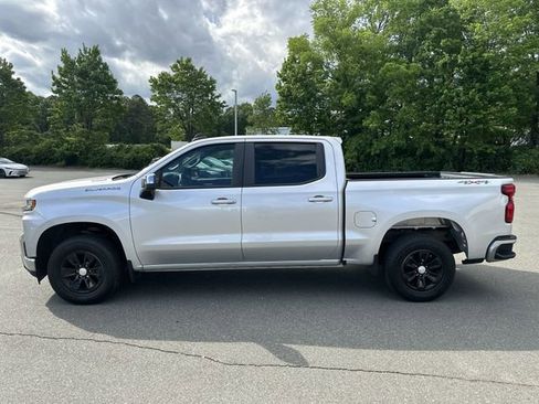 Used 2020 Chevrolet Silverado 1500 LT w/ All-Star Edition AWD/4WD image 2