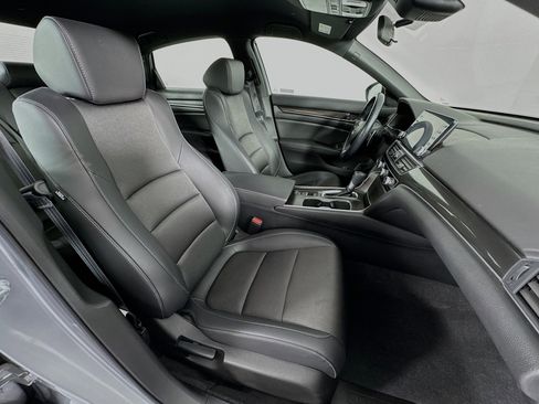 Certified 2022 Honda Accord Sport image 25