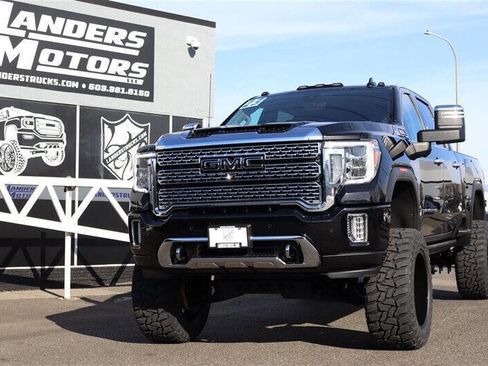 Used 2023 GMC Sierra 3500 Denali w/ Denali Black Diamond Edition image 1