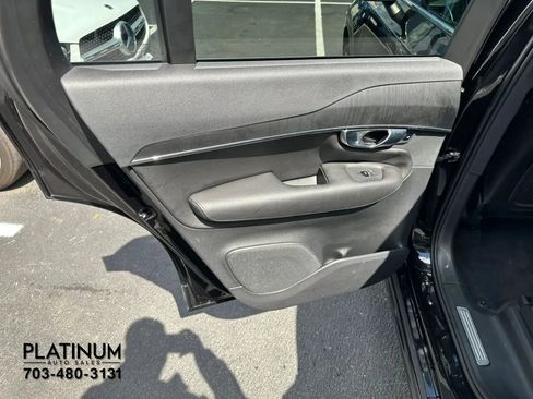 Used 2020 Volvo XC90 T6 Momentum AWD/4WD image 20