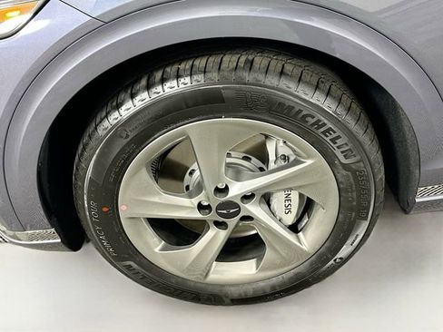 New 2026 Genesis GV70 2.5T Advanced image 23