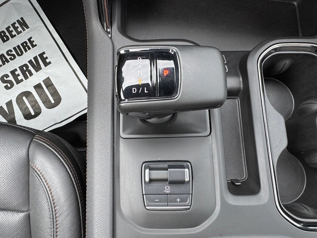 Certified 2024 GMC Sierra 1500 AT4 w/ Technology Package AWD/4WD image 30