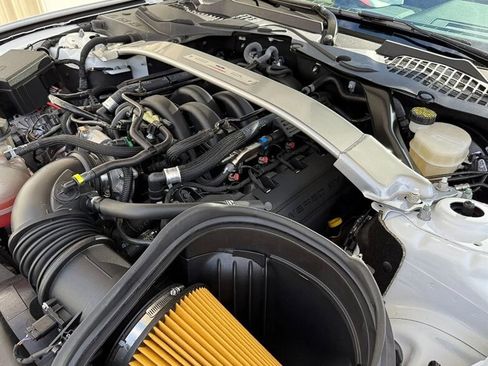 Used 2016 Ford Mustang Shelby GT350R w/ GT350R Equipment Group 920A image 69