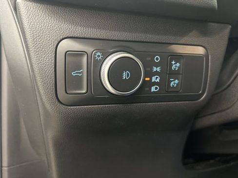 Used 2022 Ford Escape SEL w/ Technology Package image 15