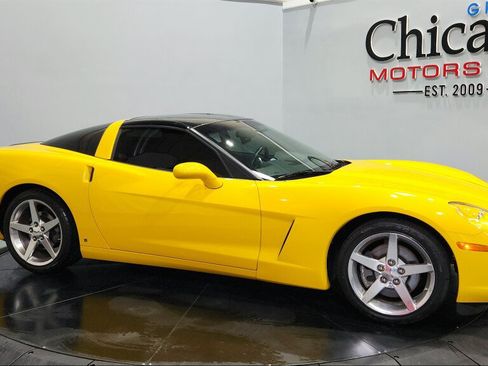 Used 2006 Chevrolet Corvette Coupe w/ Preferred Equipment Group RWD image 15
