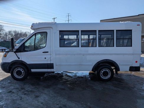 Used 2016 Ford Transit 250 250 2dr 138 in. WB SRW Cutaway image 4