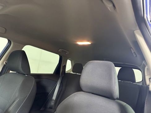 Used 2023 Nissan Rogue S image 12