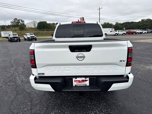Used 2024 Nissan Frontier SV w/ SV Convenience Package image 7
