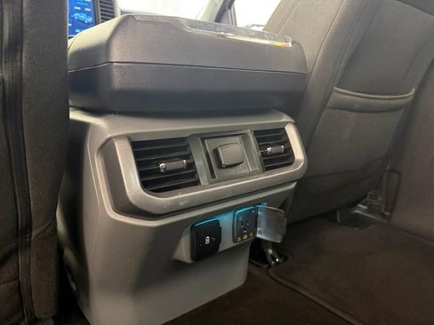 Used 2022 Ford F150 XLT w/ Equipment Group 302A High image 18