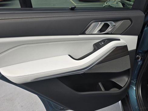 New 2026 BMW X5 xDrive40i w/ Executive Package AWD/4WD image 10