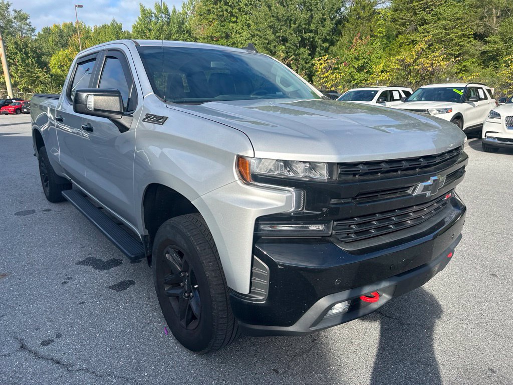 Used 2021 Chevrolet Silverado 1500 LT Trail Boss w/ Convenience Package II AWD/4WD image 3