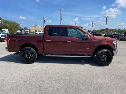 Used 2015 Ford F150 XLT w/ Equipment Group 302A Luxury AWD/4WD image 18