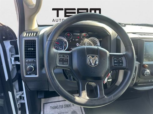 Used 2015 RAM 1500 Express image 17