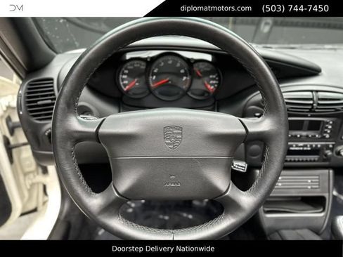 Used 2000 Porsche Boxster RWD image 25