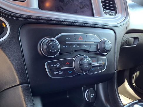 Used 2023 Dodge Charger R/T w/ Plus Group image 20