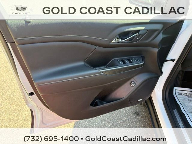Used 2020 GMC Acadia SLT w/ Driver Alert Package II AWD/4WD image 16