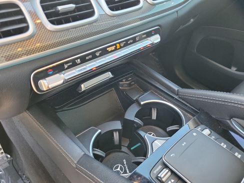 Used 2022 Mercedes-Benz GLS 450 4MATIC image 20