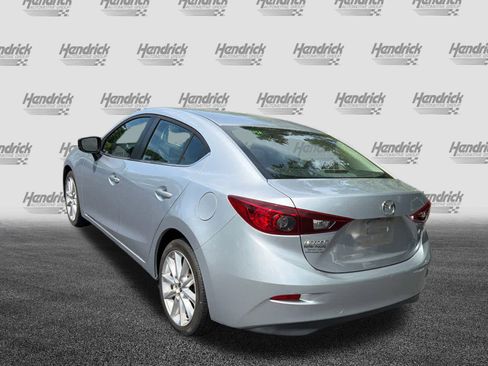 Used 2017 MAZDA MAZDA3 Touring image 11