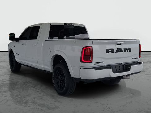 New 2025 RAM 2500 Limited AWD/4WD image 3