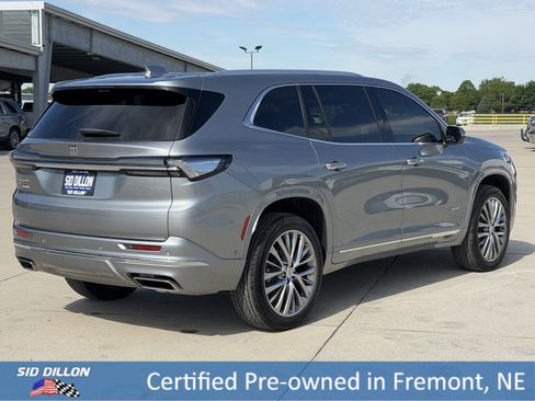 Certified 2026 Buick Enclave Avenir w/ Super Cruise Package AWD/4WD image 4