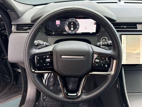Used 2026 Land Rover Range Rover Velar S AWD/4WD image 19