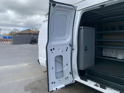 Used 2012 Ford E-150 and Econoline 150 image 22